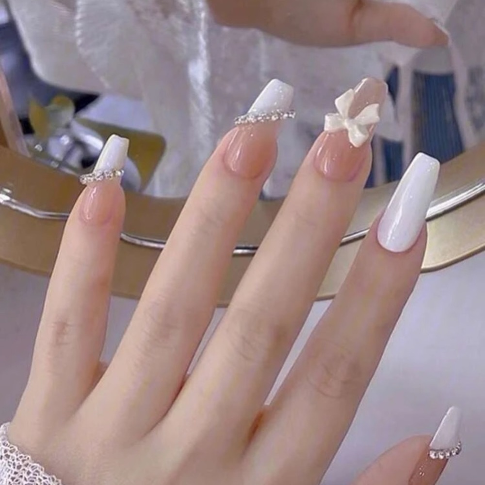 Fake nails
